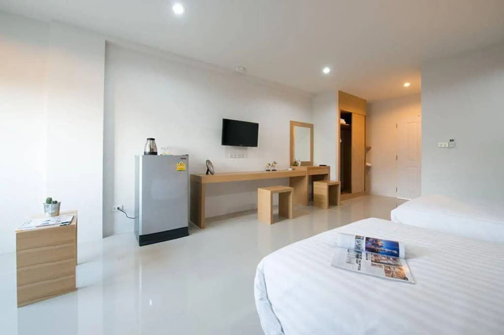 Pixel Hostel Phuket Airport - photo 2