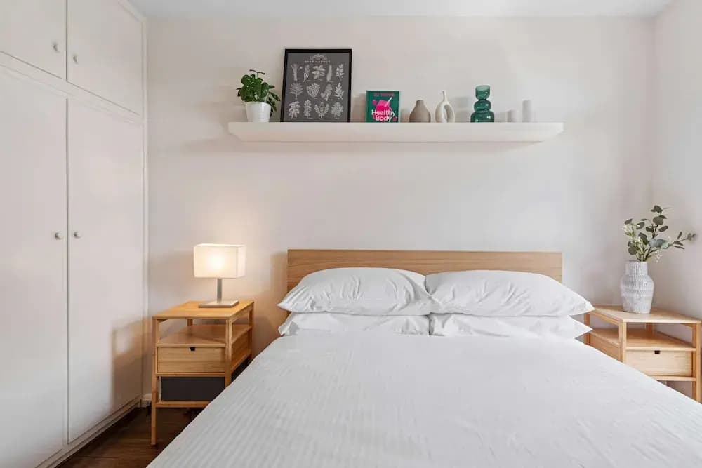 Contemporary 1-bed Unit Near Chapel St - photo 2