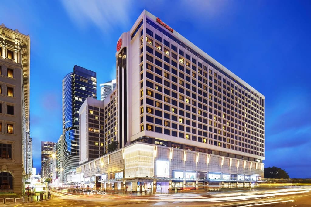 Sheraton Hong Kong Hotel & Towers - photo 1