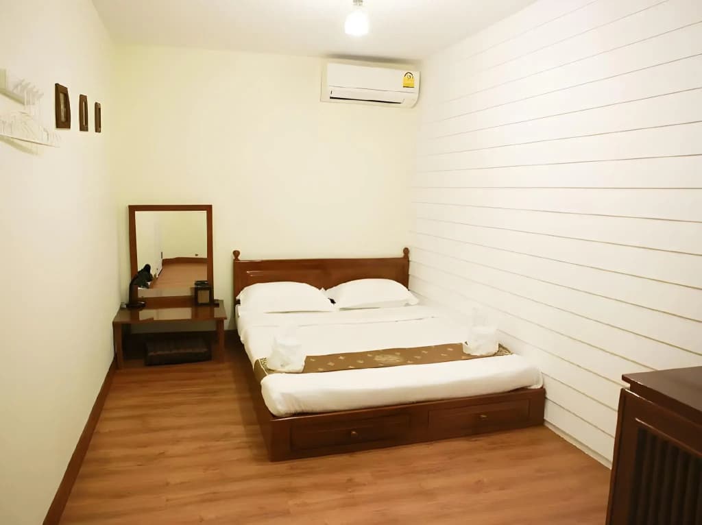 Les Fleurs Bangkok Hostel - photo 5