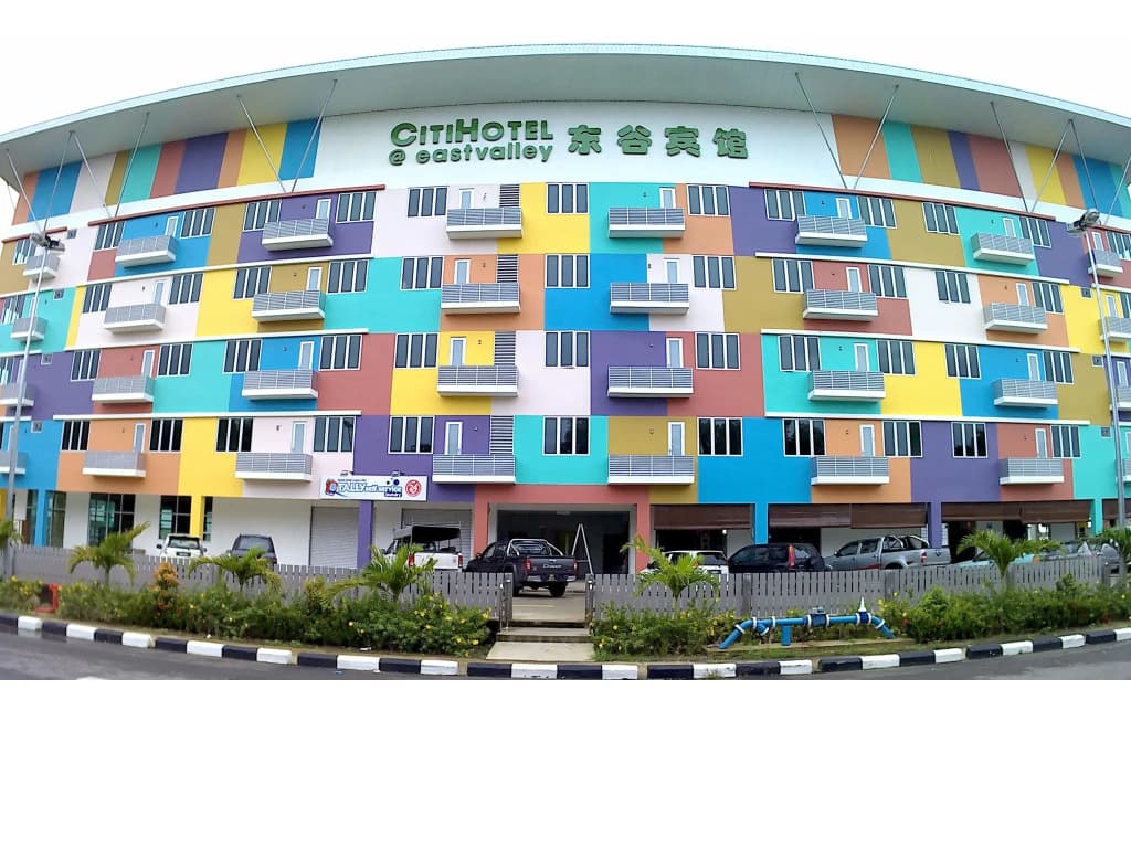 New Glow Hotel Miri - photo 1