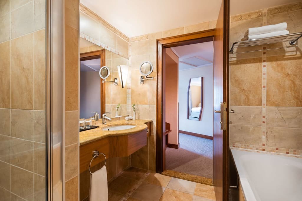 Lindner Hotel Prague Castle, part of JdV by Hyatt - photo 8