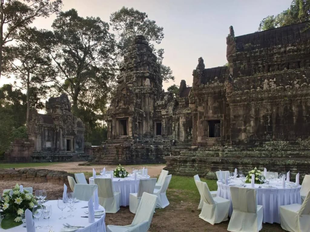 Raffles Grand Hotel d'Angkor - photo 23