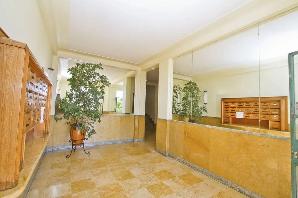 Le Mirage - main photo
