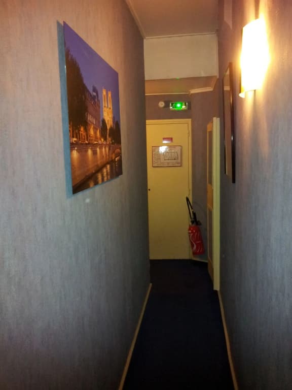 Hotel Flor Rivoli - photo 11