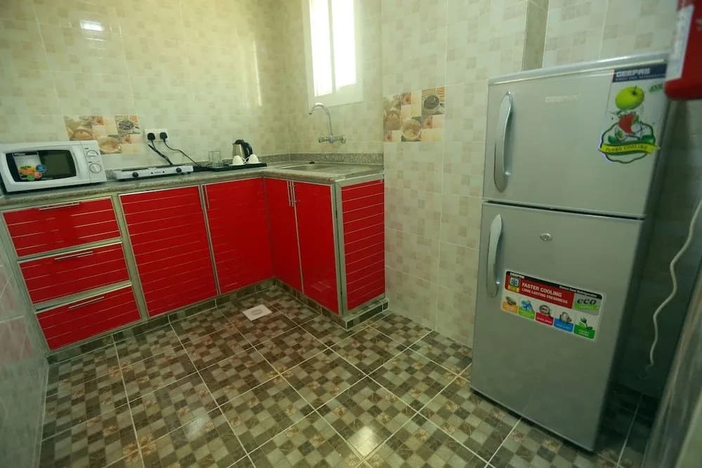 Al Dhiyafa Palace Hotel Apartment - photo 16