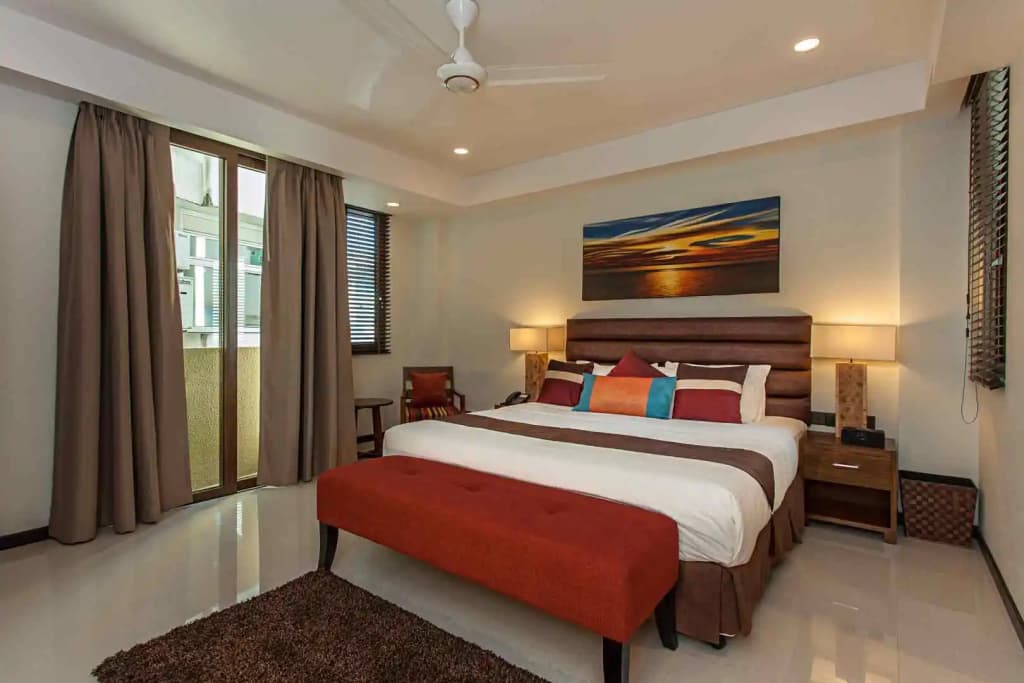 The Somerset Hotel - photo 4