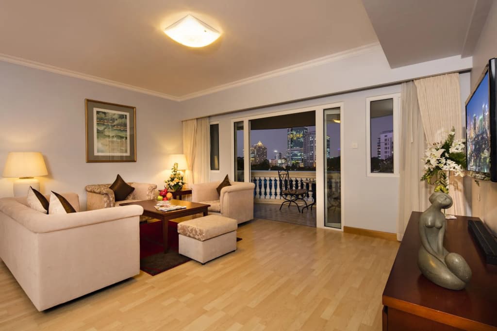 Norfolk Mansion Luxury Serviced Apartment - photo 8