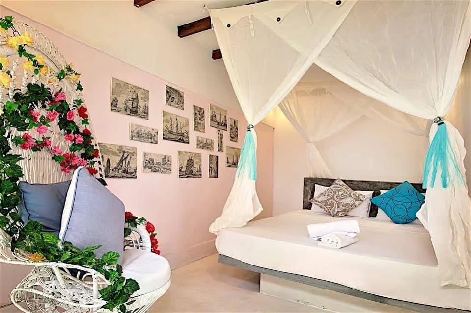 Seminyak Beach Bungalow - main photo