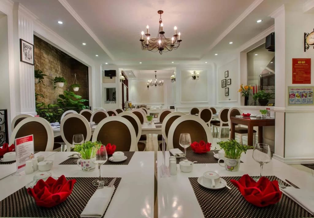 La Beaute De Hanoi Hotel - photo 24