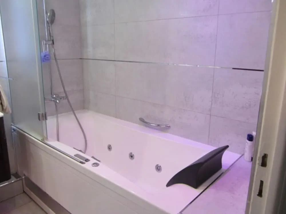 B&B Le France Nice Centre - photo 7