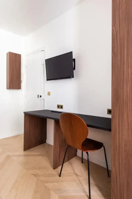 Appartement in the Heart of Paris Nation/charonne - photo 6