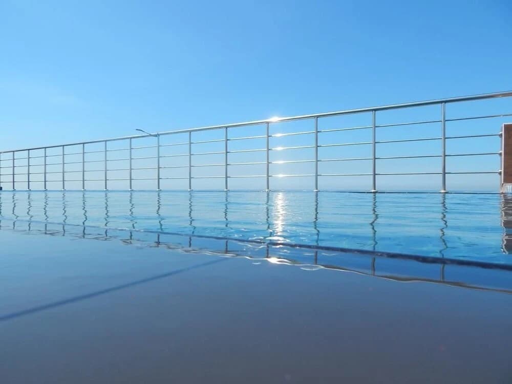 Sea View Apartment - photo 2