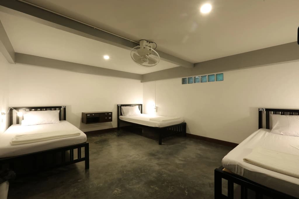 Balcony Party Hostel Beachfront - Adults Only - main photo