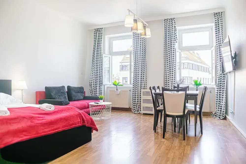 Stylish 2BR Apartment Long Stay for 5 - photo 4