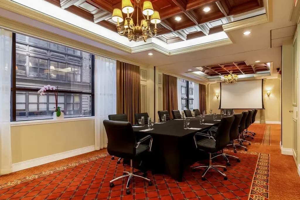 Avalon Hotel - photo 12