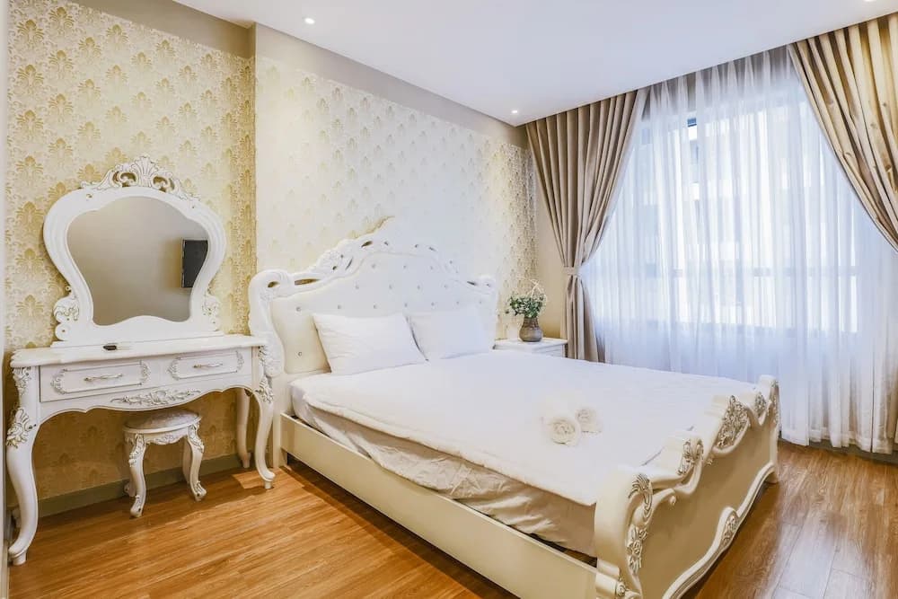 3BRs Luxury Apartment Cityview - photo 2