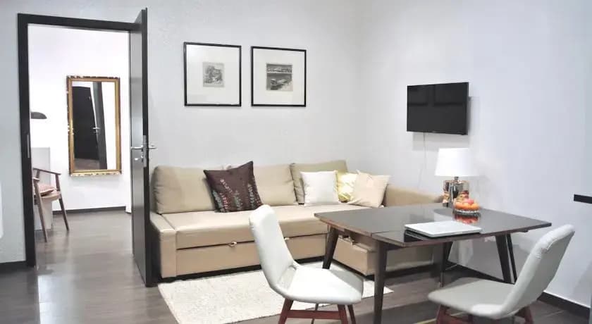 Paulay Design Apartment - photo 4