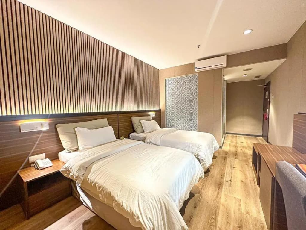 Pinetree Hotel - photo 33