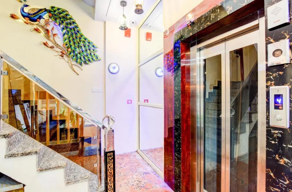 Hotel Delhi Guest House - photo 9