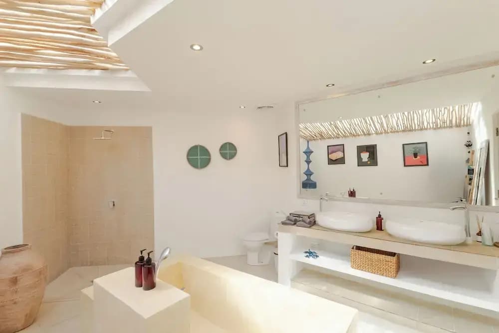 Villa Cocodrilos 1 by Pertama Stay - photo 6