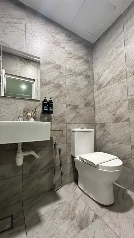 Traveller Ark Hotel & Bunks - photo 46