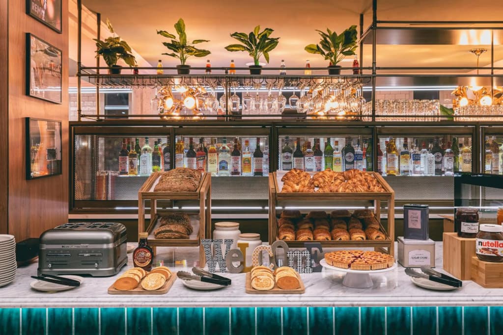 Moxy Paris La Villette Hotel - photo 36