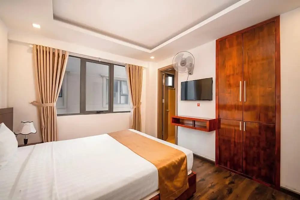 Waikiki Beach Hotel Da Nang - photo 2