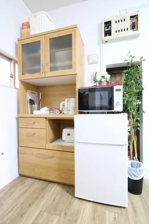 Simon's house Shinjuku - photo 12