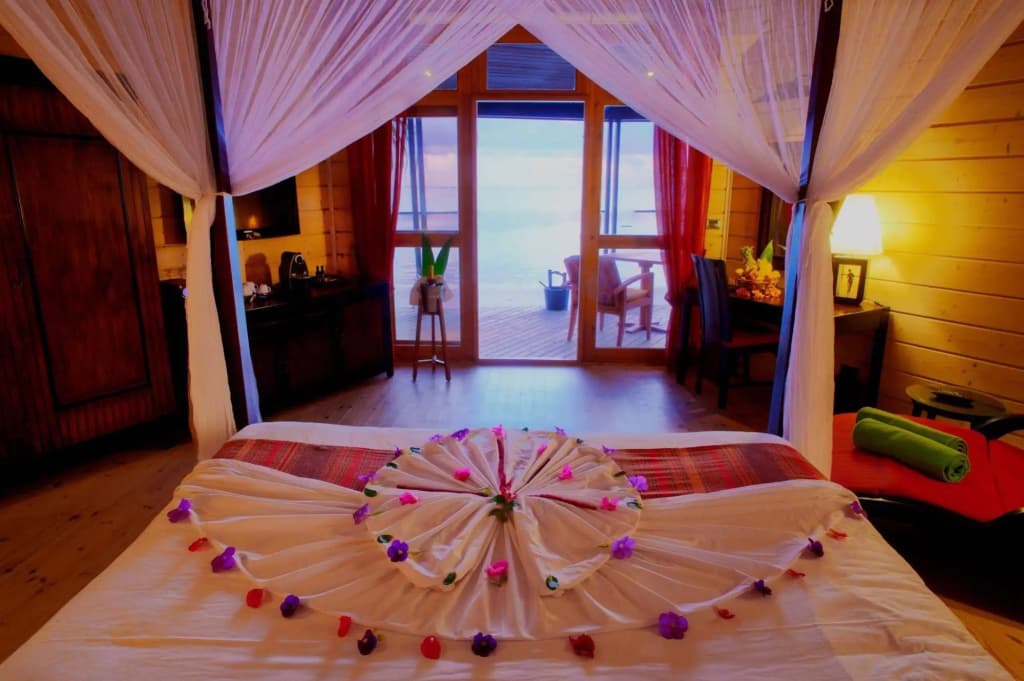 Komandoo Maldives Island Resort - photo 2