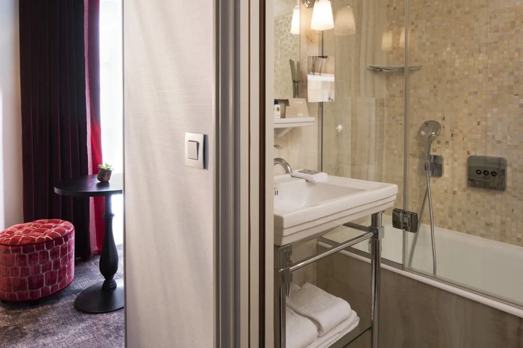 Hotel Monge - photo 10
