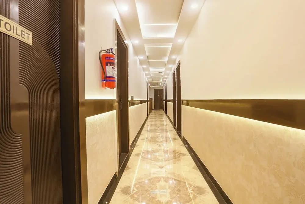 Fabhotel Sugar Inn - photo 11