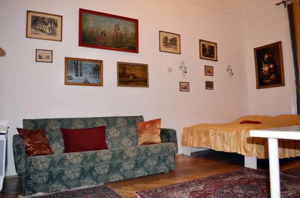 Vaci Central Apartment - photo 2