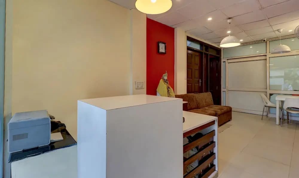 Hotel Sai International - photo 13