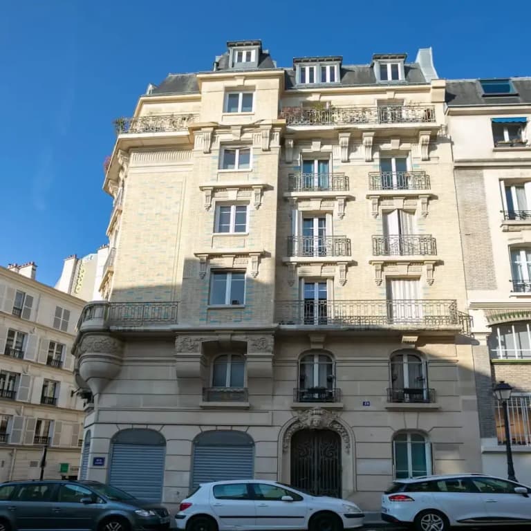 White Sacr I Beautiful 2-bedroom in Montmartre - photo 23