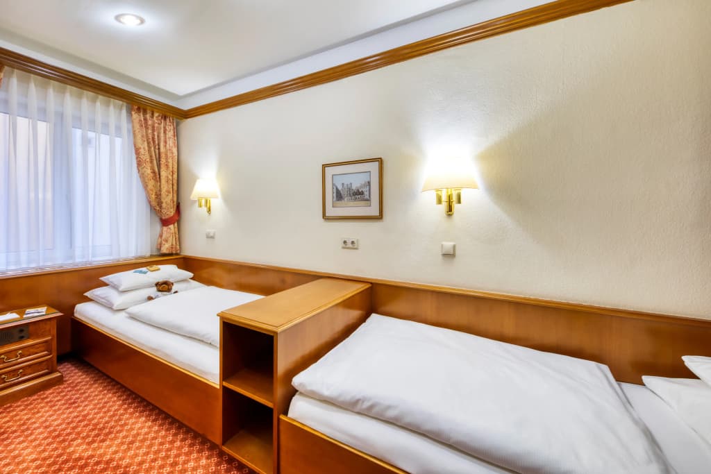 Hotel City Central - photo 6