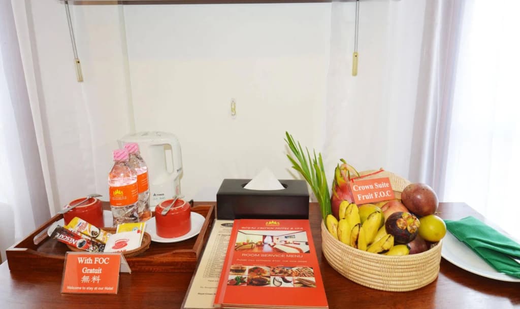 Royal Crown Hotel & Spa - photo 11