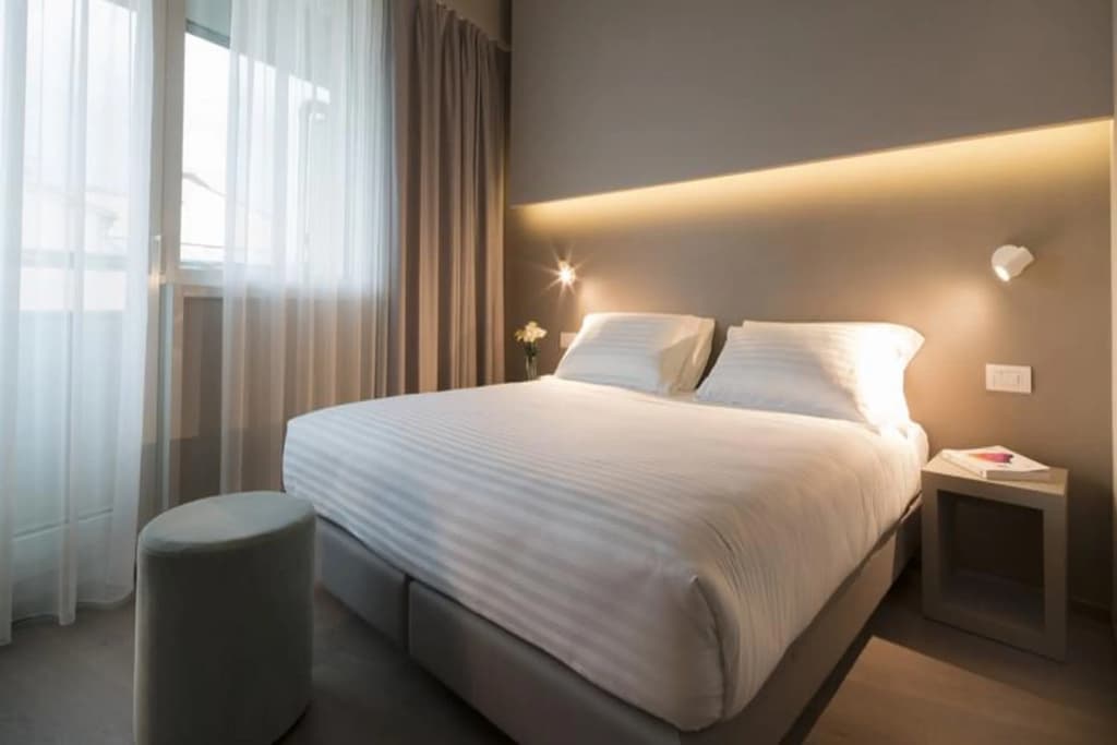 Glance Hotel In Florence - photo 38