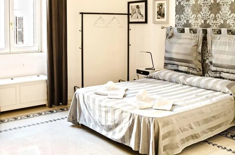 Merulana Suite Apartment - photo 3