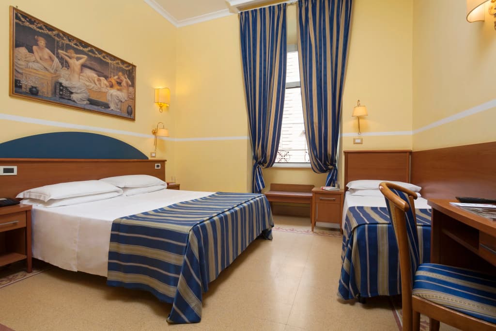Kennedy Hotel - photo 48