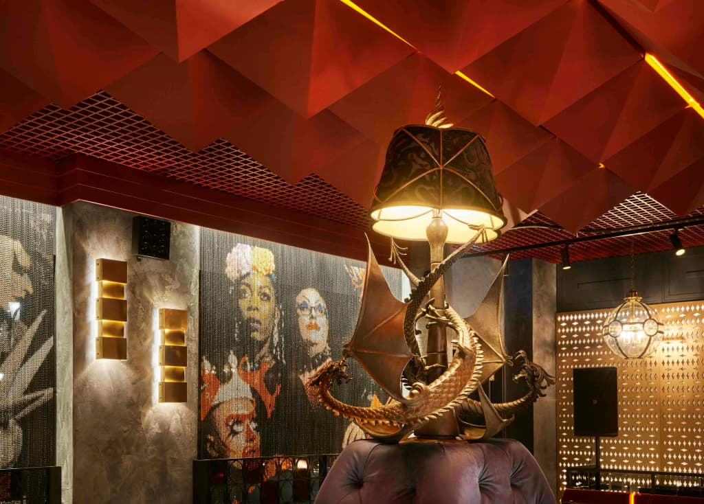 Chateau Denmark London - photo 19