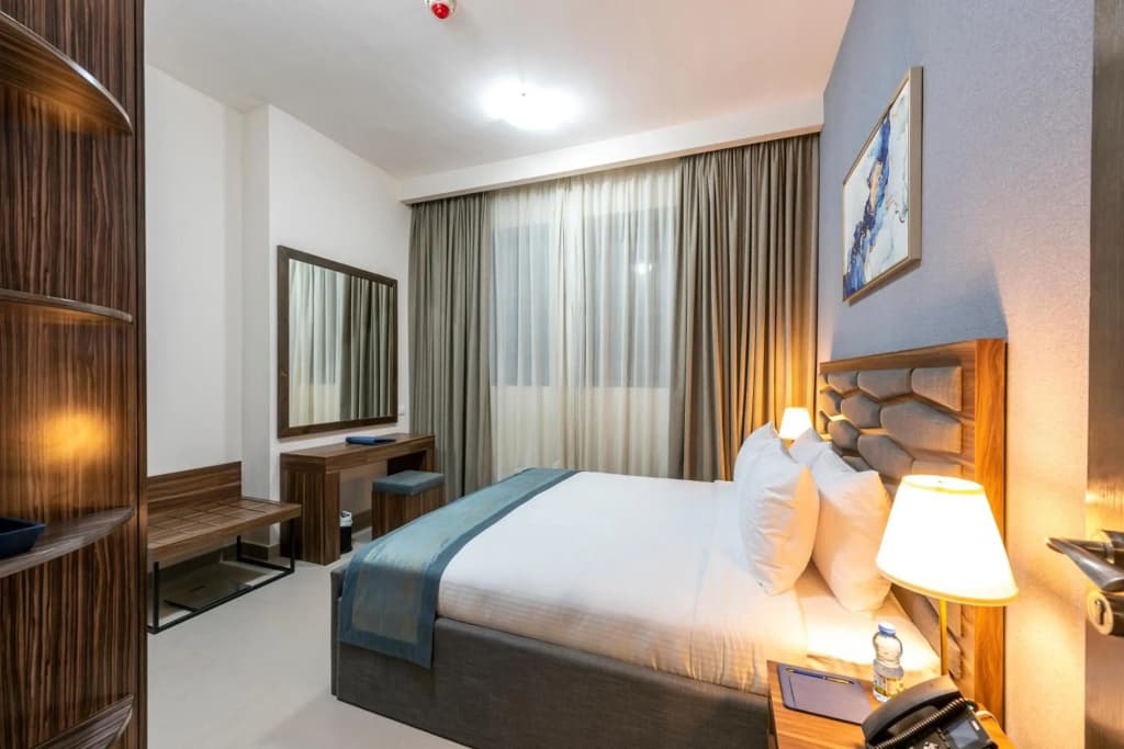 Luxe Grand Hotel Apartments - photo 5