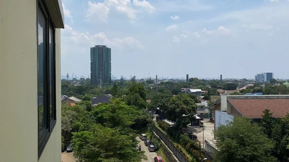 Cozy And Tidy 1Br At Kebagusan City Apartment - photo 12