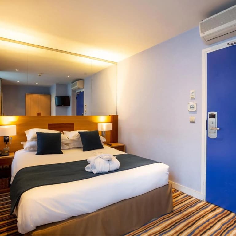 Hotel Pavillon Bastille - photo 31