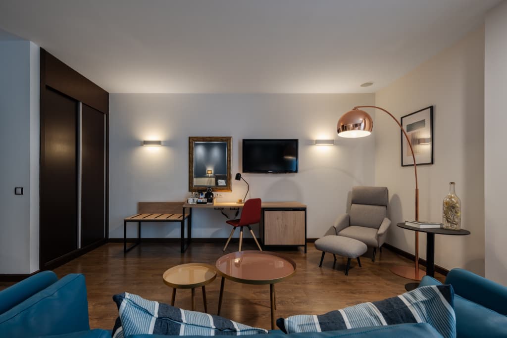 Crowne Plaza Madrid Airport by IHG - photo 4