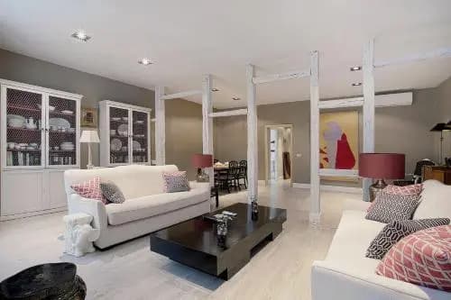 Genteel Home Huertas - photo 4