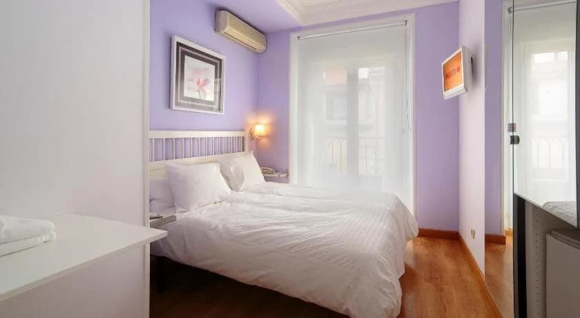 Hostal Adriano - photo 3