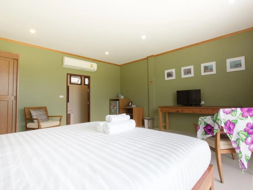 Moonlight Cottage Resort - photo 2