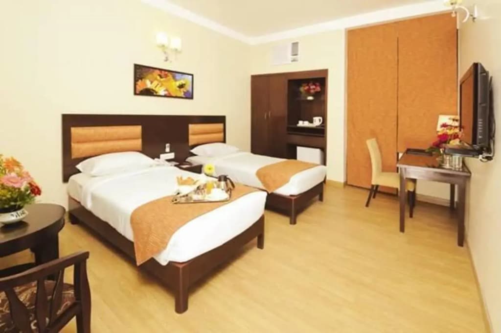 Clarks Inn Kailash Colony - photo 3