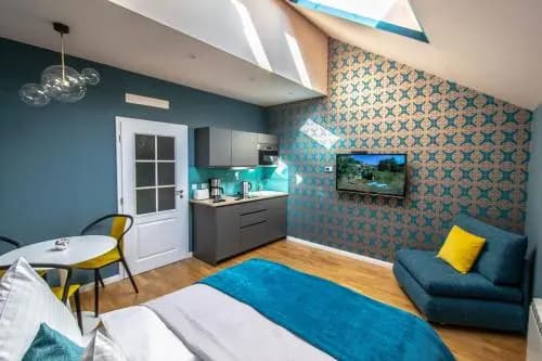 Bourgeois Apartment in Cultural Heritage Building by Ruterra - main photo